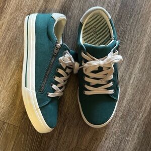 Taos Z Soul sneakers